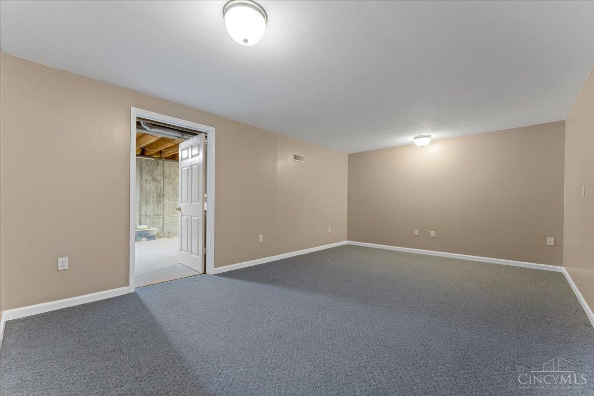 120 Mcmurchy Avenue, Bethel, Ohio image 37