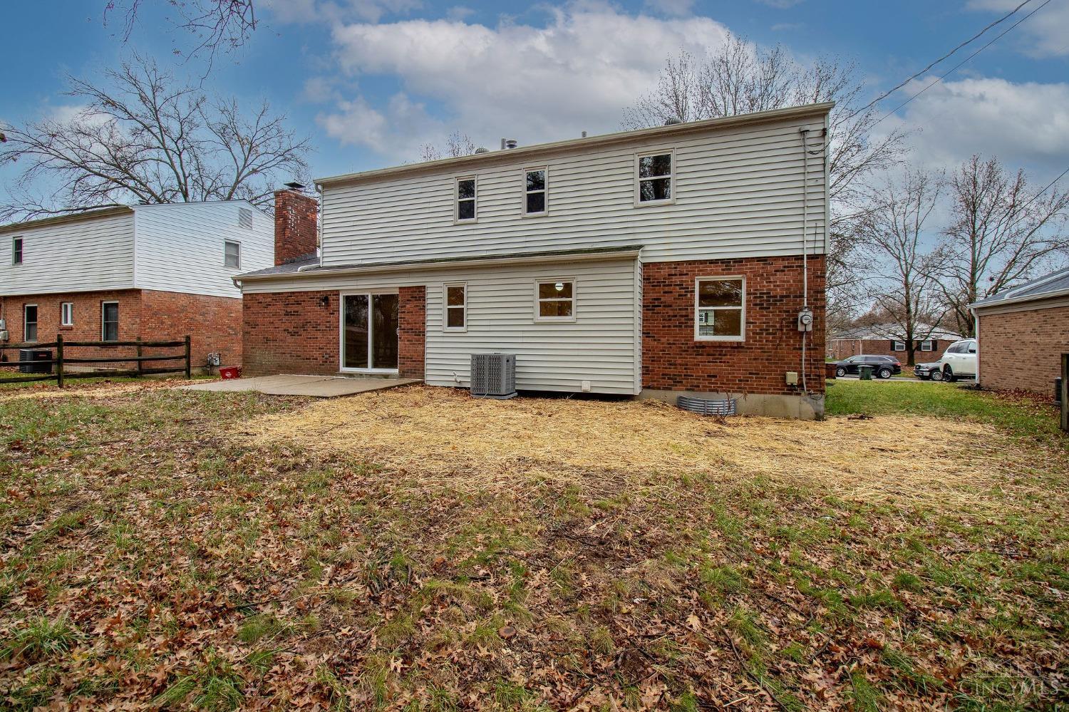 8512 Denallen Drive, Anderson Twp, Ohio image 9