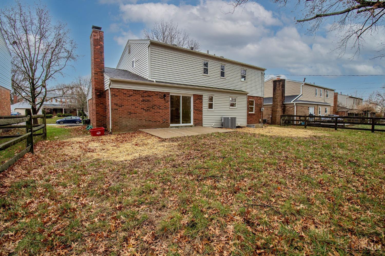 8512 Denallen Drive, Anderson Twp, Ohio image 8