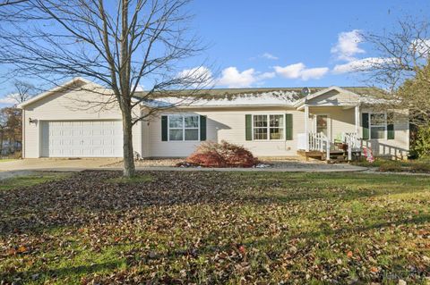 Photo of 1689 Eckmansville Road, Liberty Township, OH 45693 (MLS # 1862794)