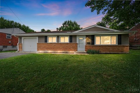 Photo of 838 W Kemper Road, Forest Park, OH 45240 (MLS # 1882720)