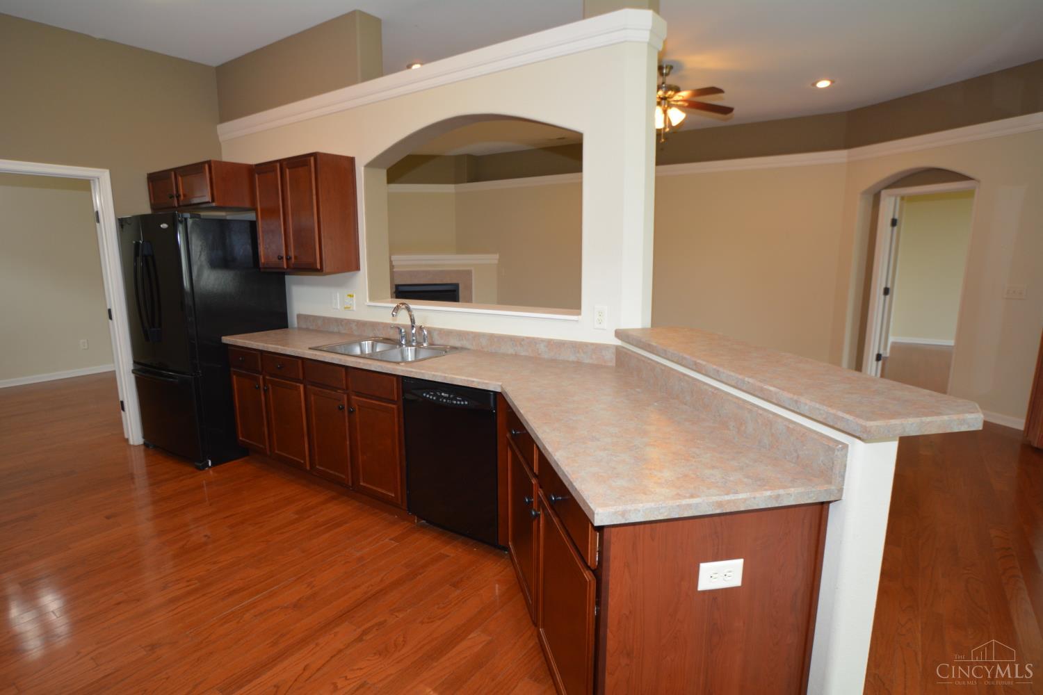 1262 Secretariat Court, Batavia, Ohio image 3