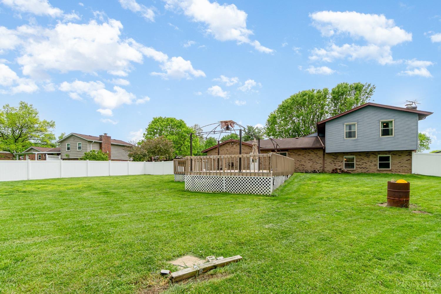 3824 Hassfurt Drive, Fairfield Twp, Alabama image 30