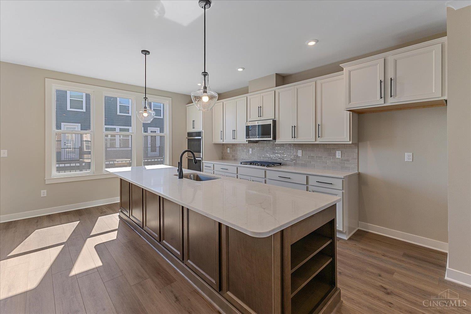 7251 Otley Drive 53302