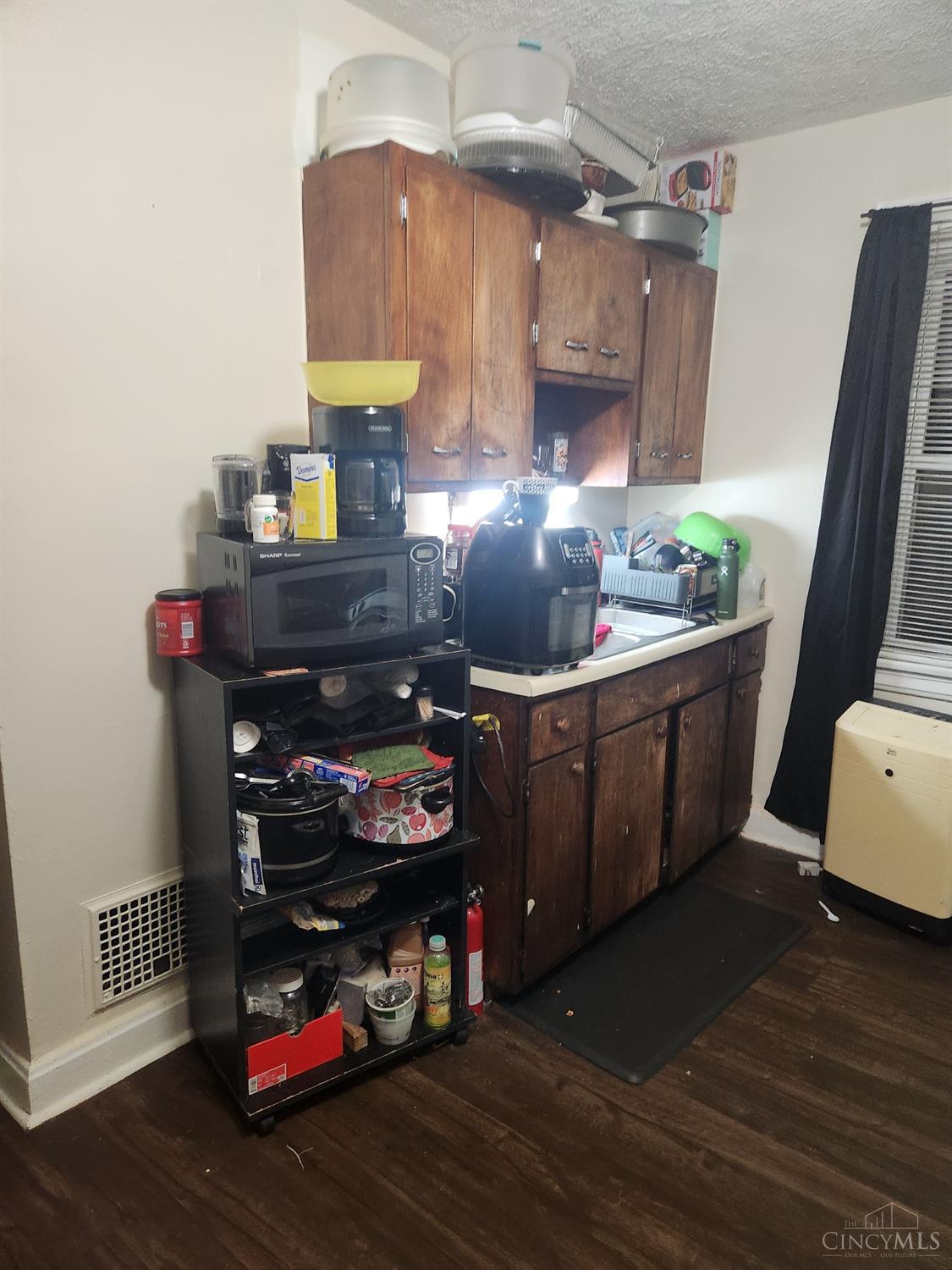 2055 Queen City Avenue