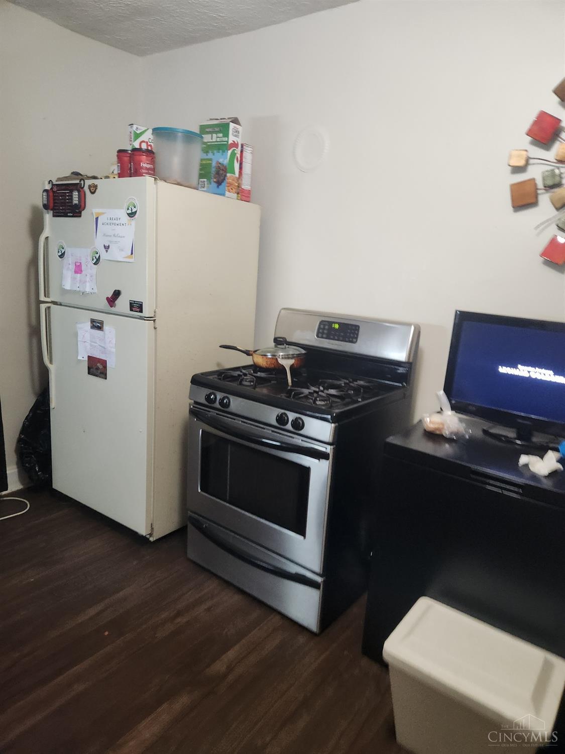 2055 Queen City Avenue