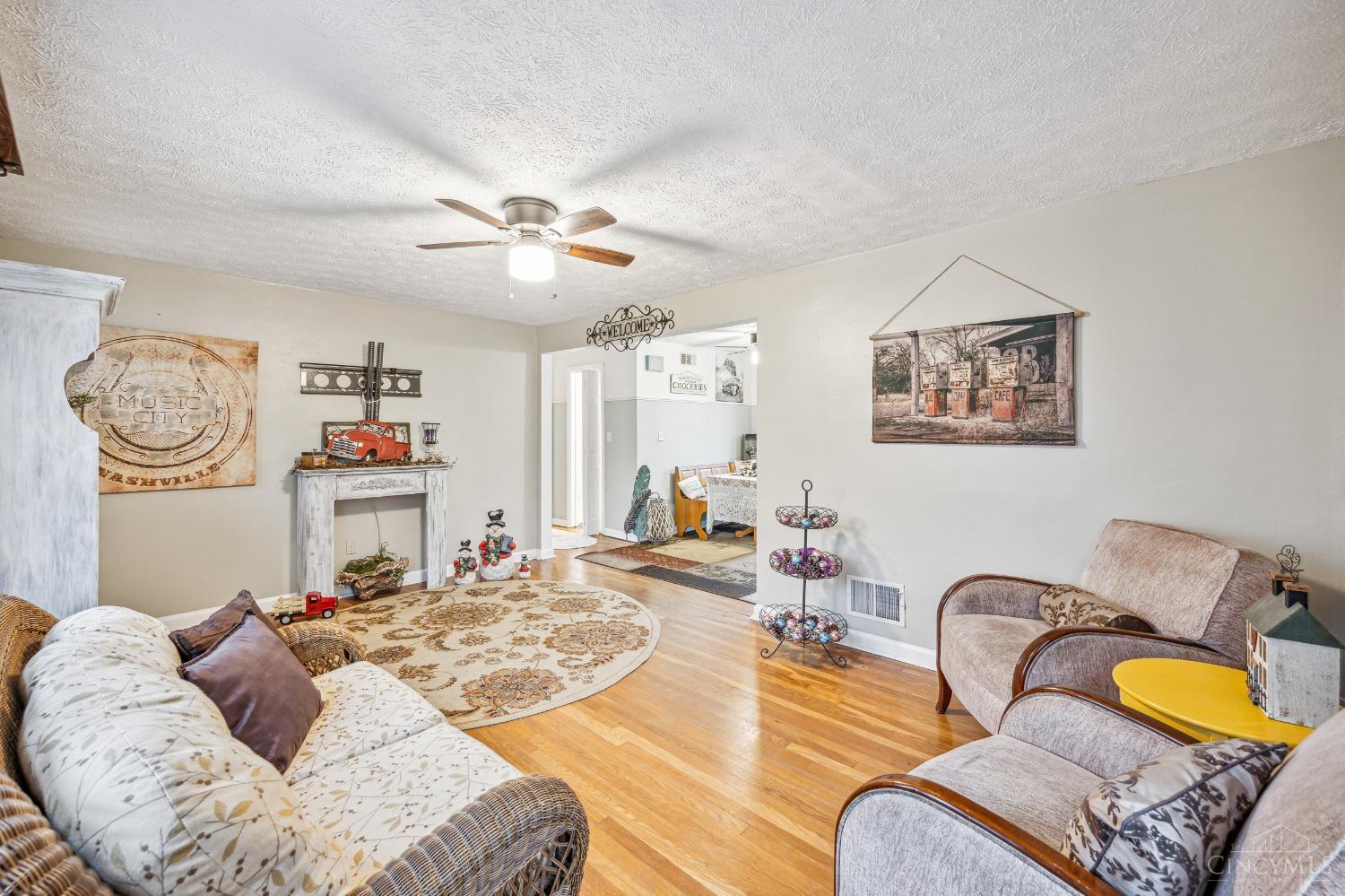 8329 Firshade Terrace, Colerain Twp, Ohio image 6
