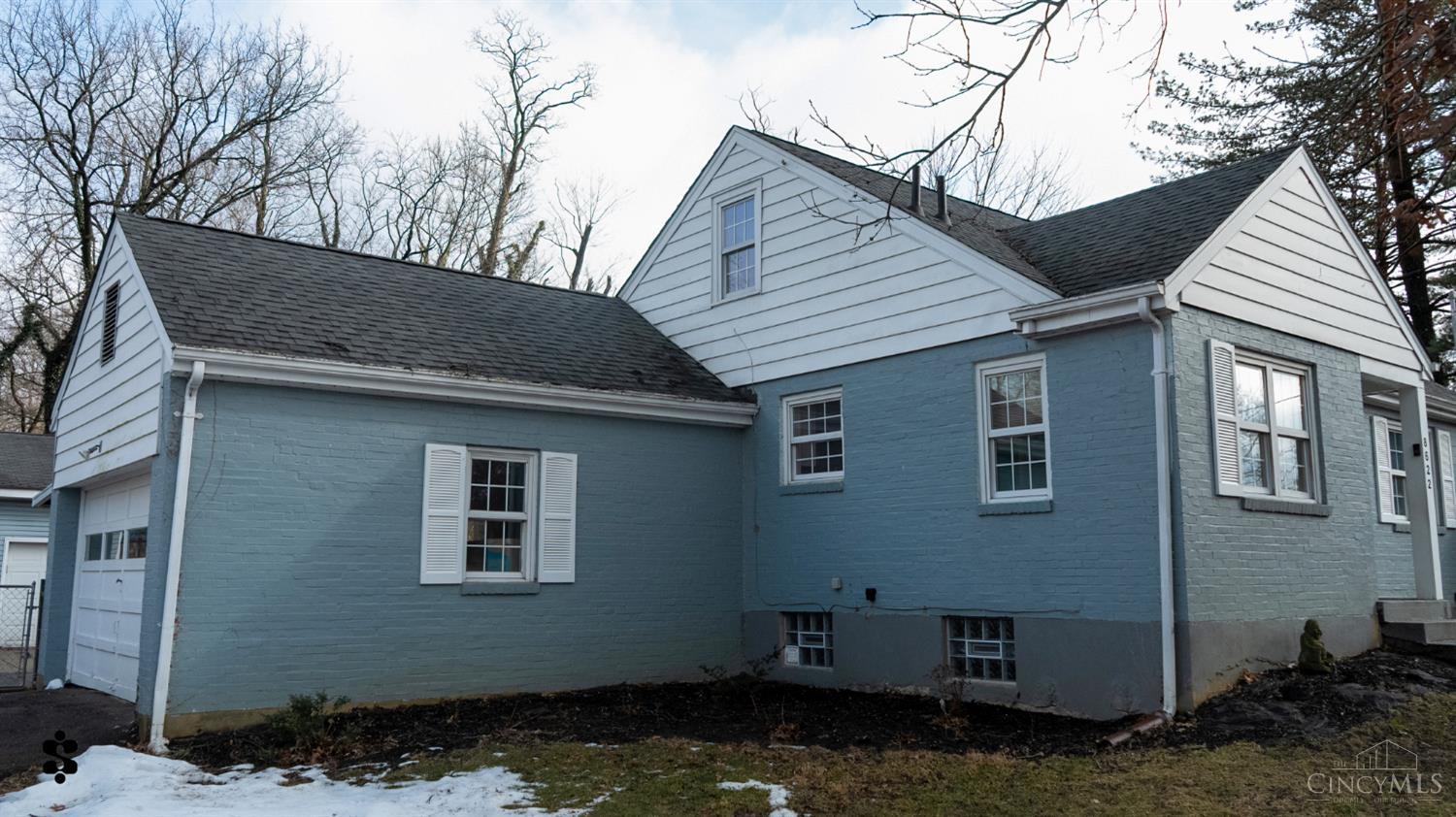 8622 Plainfield Lane