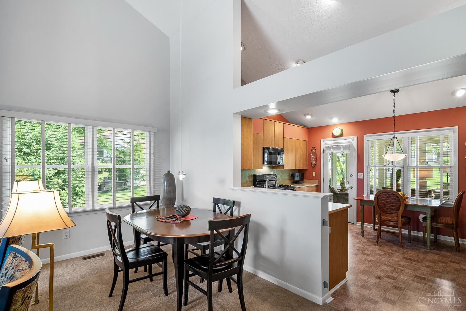 5288 Birchknoll Court, Cincinnati, Ohio image 11