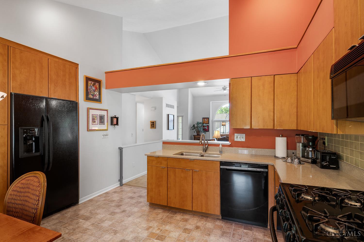 5288 Birchknoll Court, Cincinnati, Ohio image 14