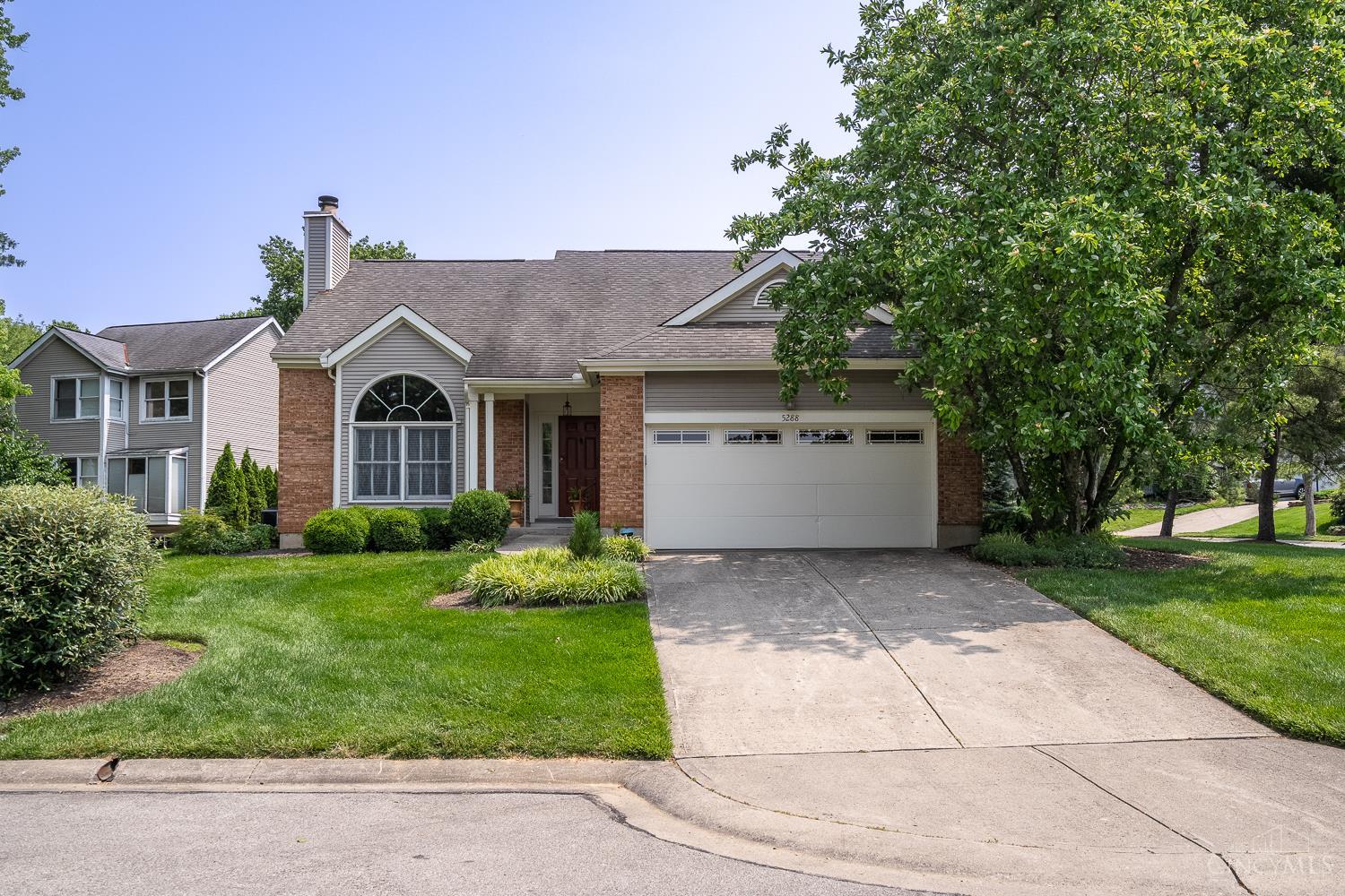 5288 Birchknoll Court, Cincinnati, Ohio image 1