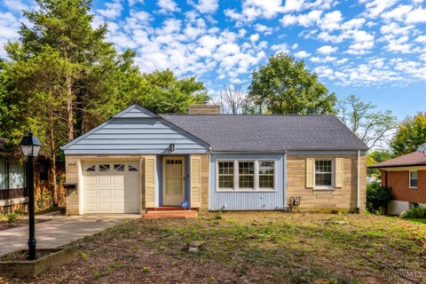 Photo of 2845 Dunaway Avenue, Cincinnati, OH 45211 (MLS # 1894025)