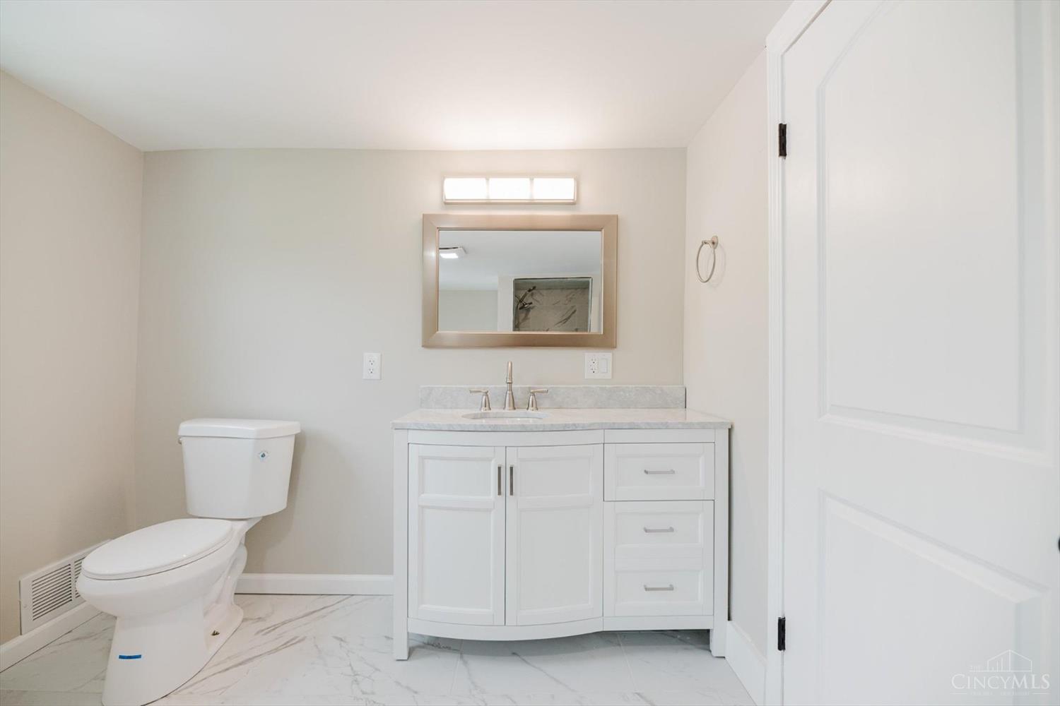 2099 W Fork Road, Cincinnati, Ohio image 37
