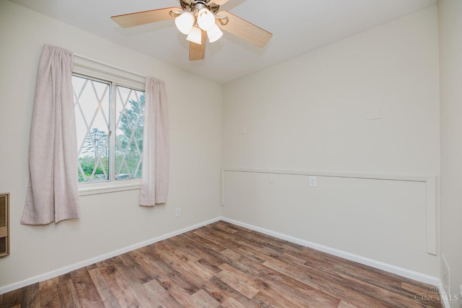 7719 Daleview Road, Colerain Twp, Ohio image 16