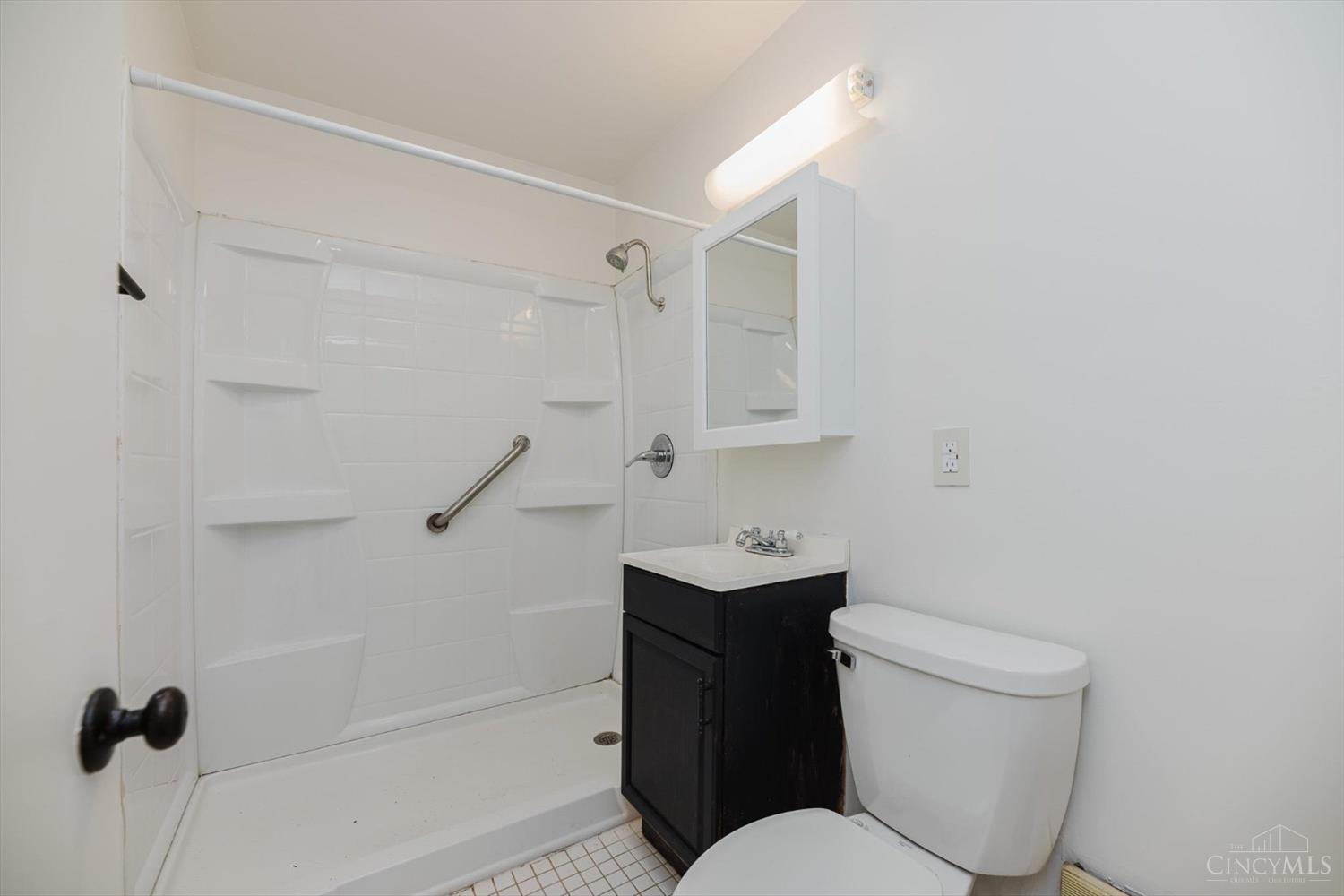 7719 Daleview Road, Colerain Twp, Ohio image 18