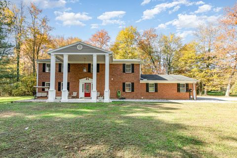 Photo of 3657 Bootjack Corner Road, Williamsburg Township, OH 45176 (MLS # 1860385)