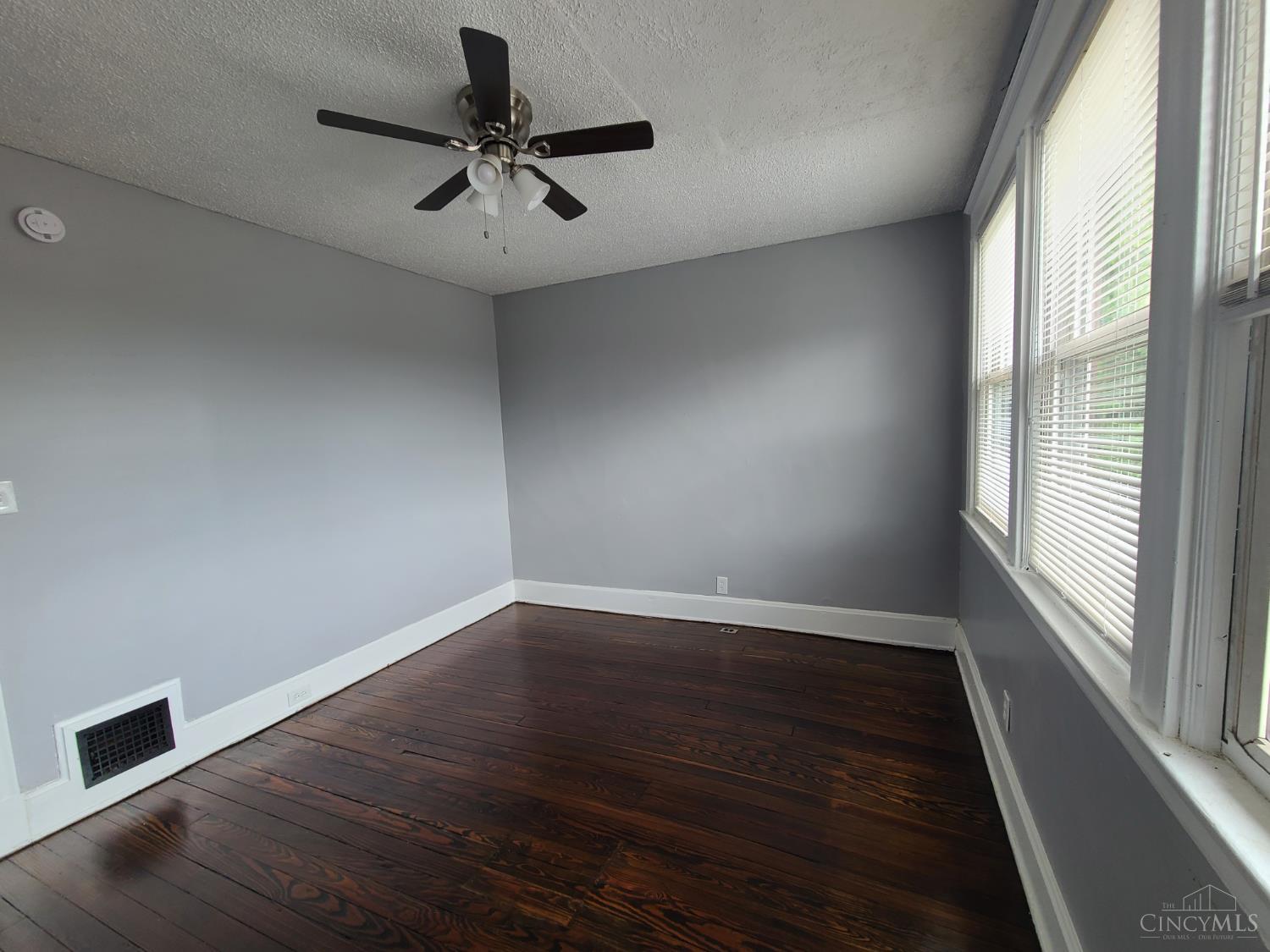3319 Milton Court, Cincinnati, Ohio image 10