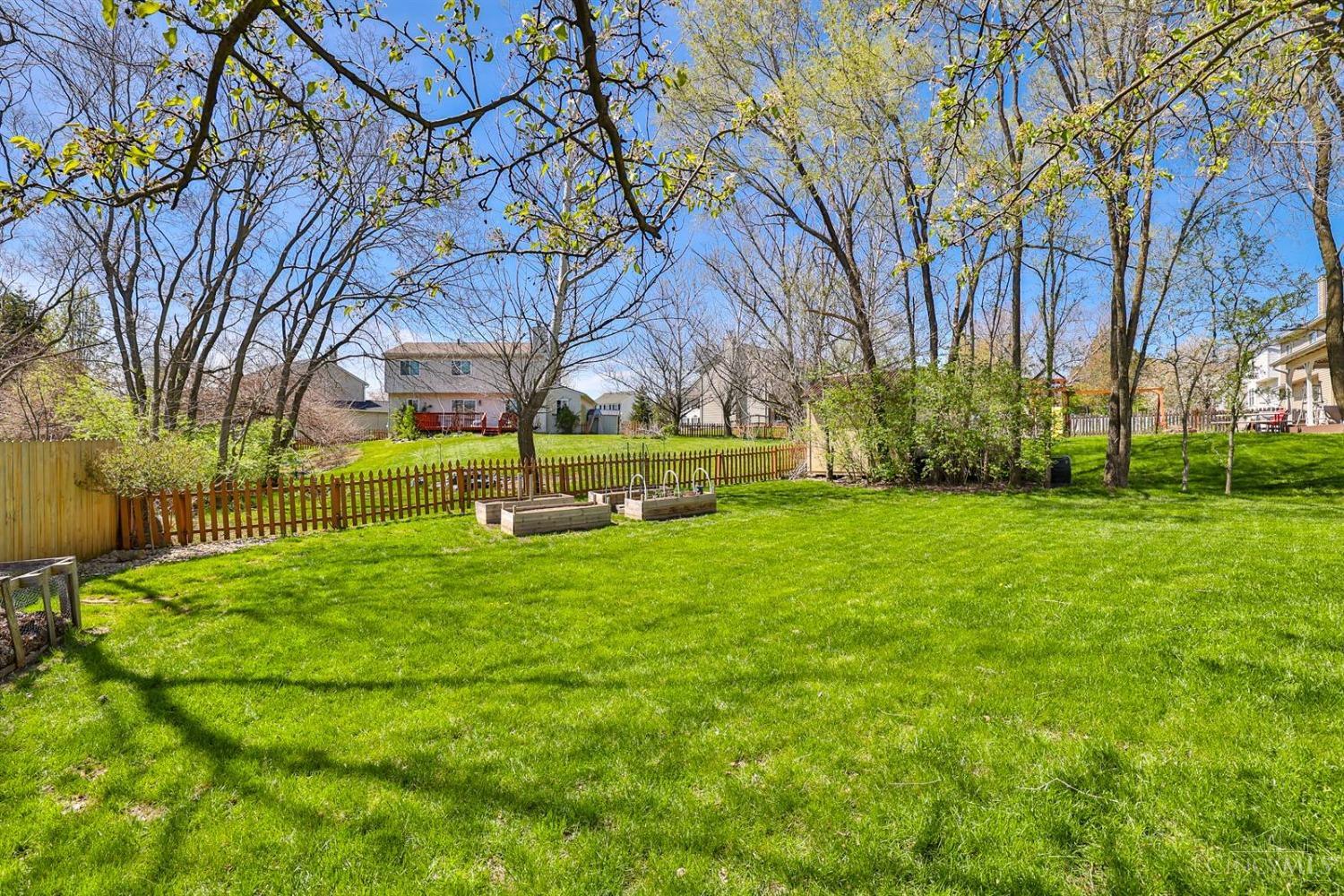 1605 Hastings Court, Lebanon, Ohio image 37