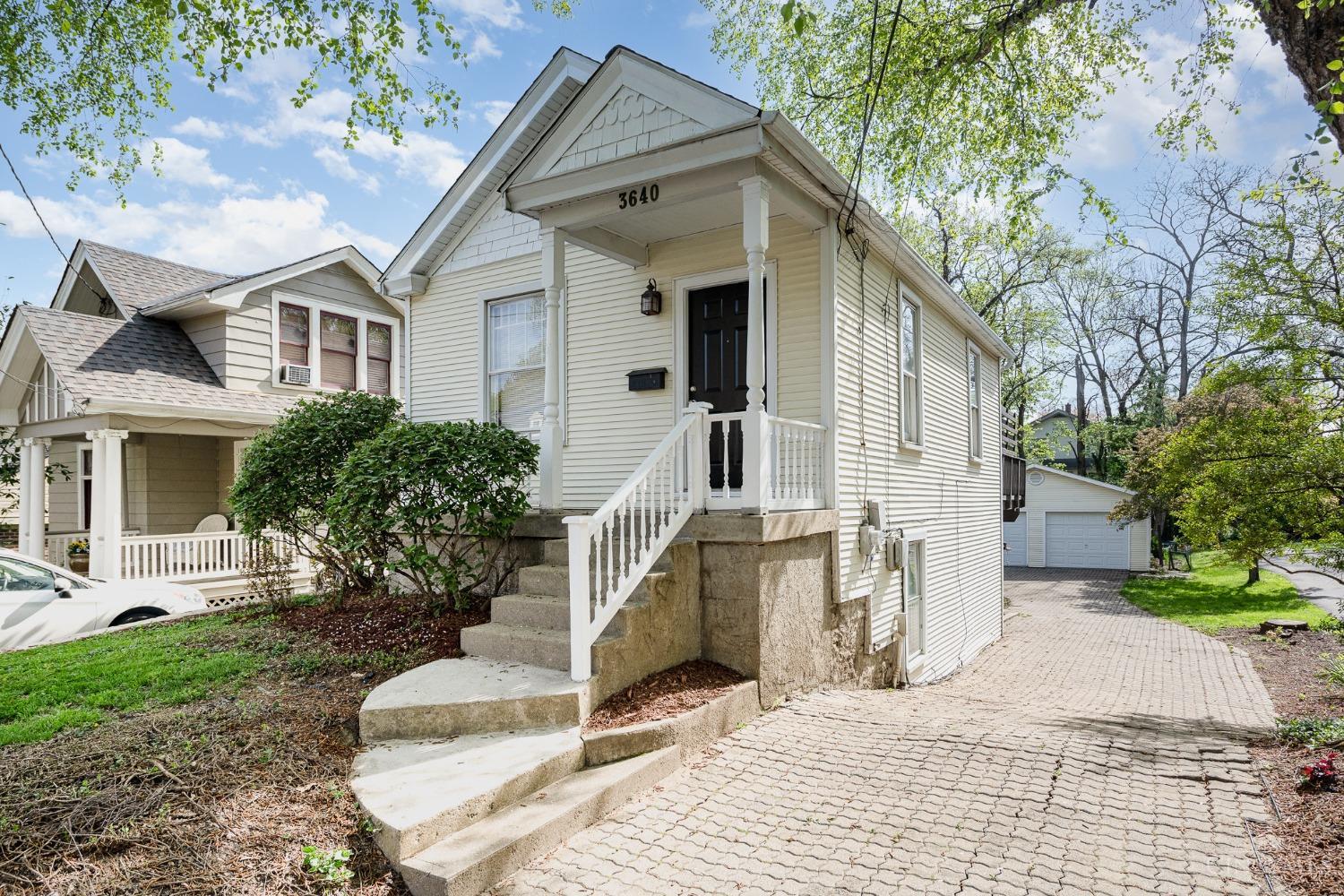 3640 Herschel Avenue, Cincinnati, Ohio image 1