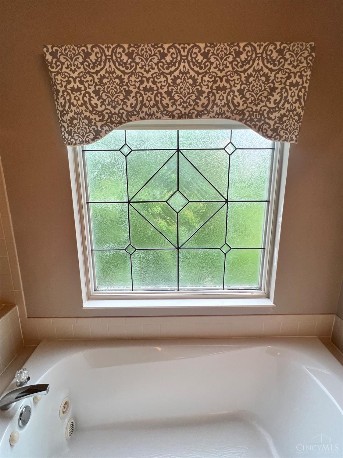 7947 Kennesaw Drive, West Chester, Ohio image 34