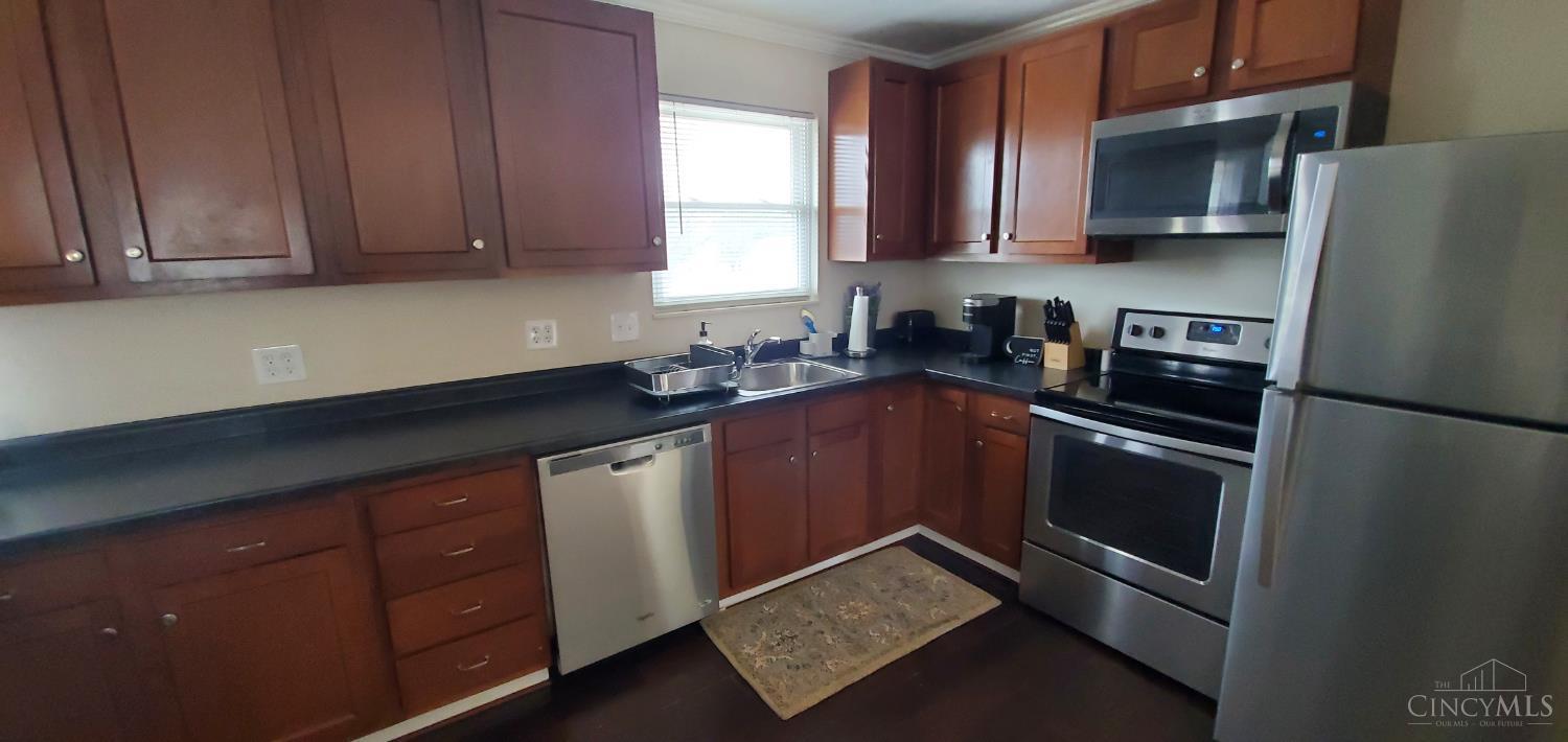 6681 Cincinnati Dayton Road