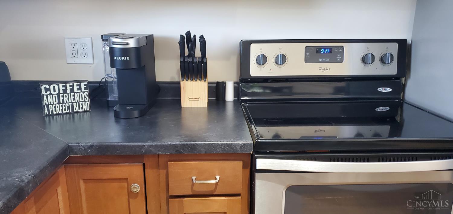 6681 Cincinnati Dayton Road