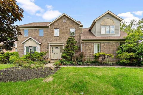 Photo of 1482 Waycross Road, Forest Park, OH 45240 (MLS # 1879570)