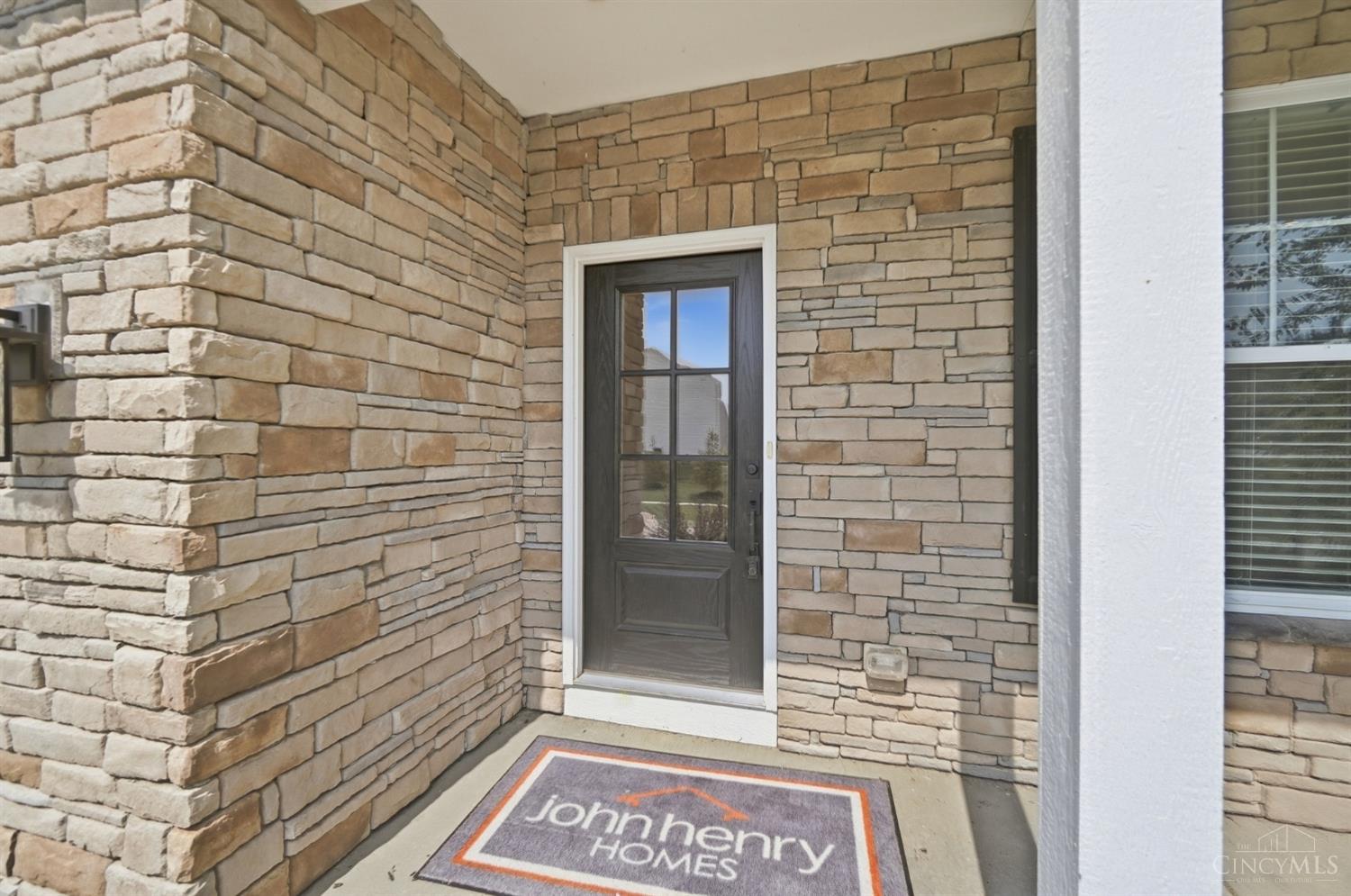 5785 Turning Leaf Way