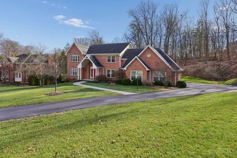 Photo of 6315 Turpin Hills Drive, Anderson Township, OH 45244 (MLS # 1866036)