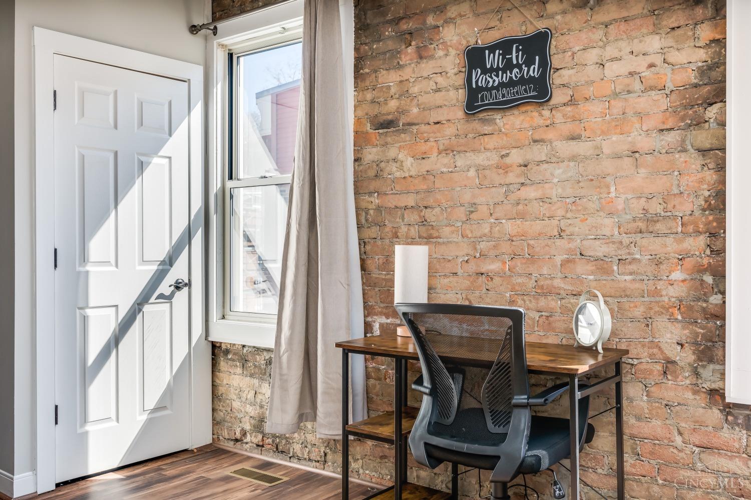 55 E Clifton Avenue #B, Cincinnati, Ohio image 17