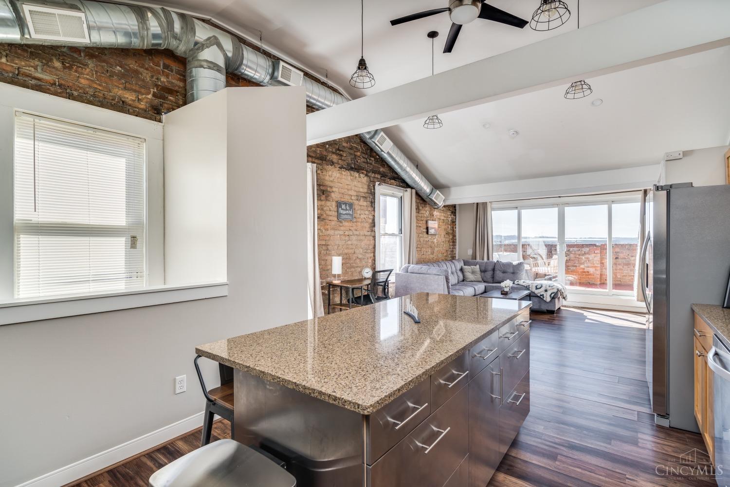 55 E Clifton Avenue #B, Cincinnati, Ohio image 15