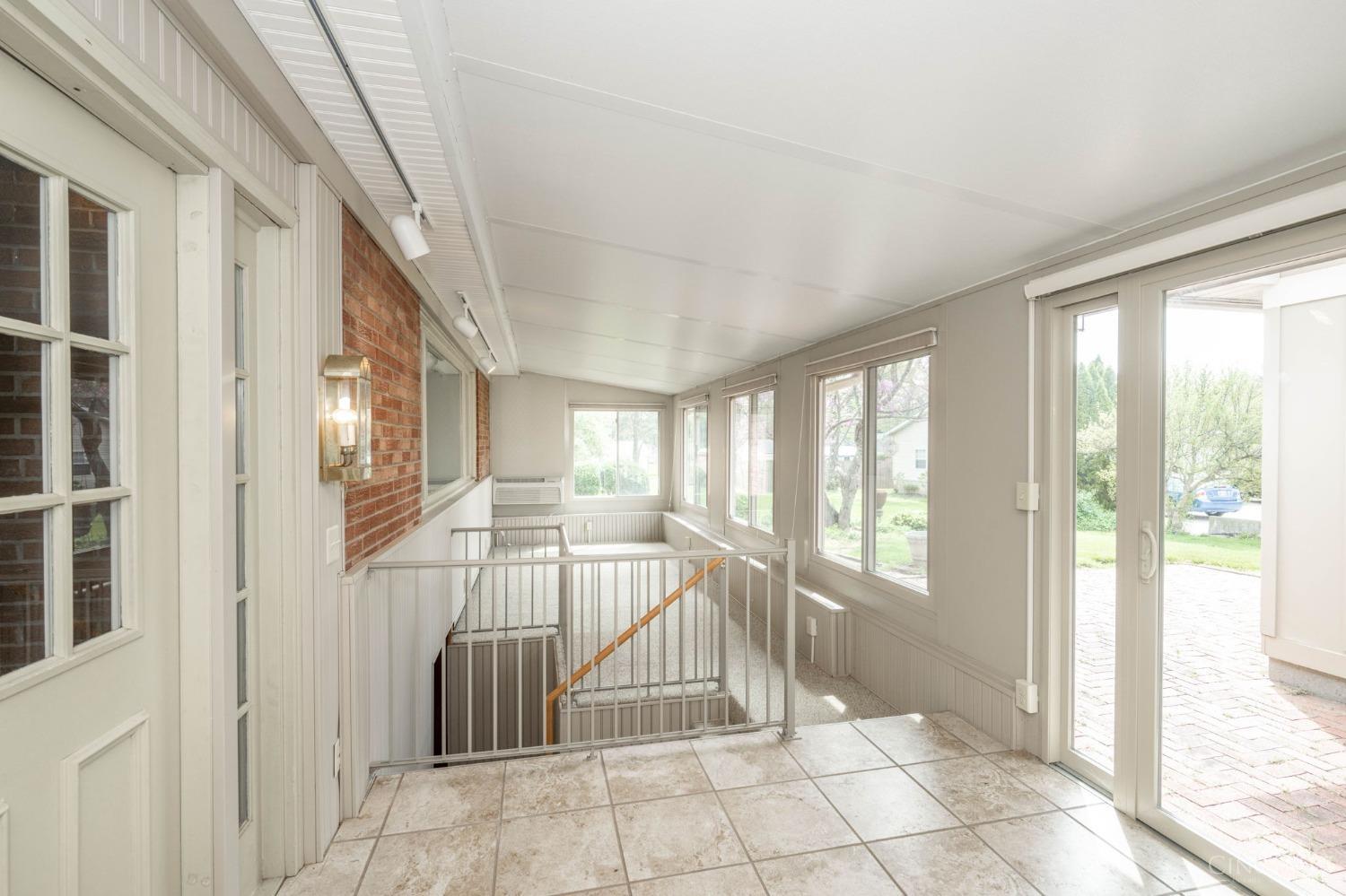 9707 Beech Drive, Springfield Twp., Ohio image 31