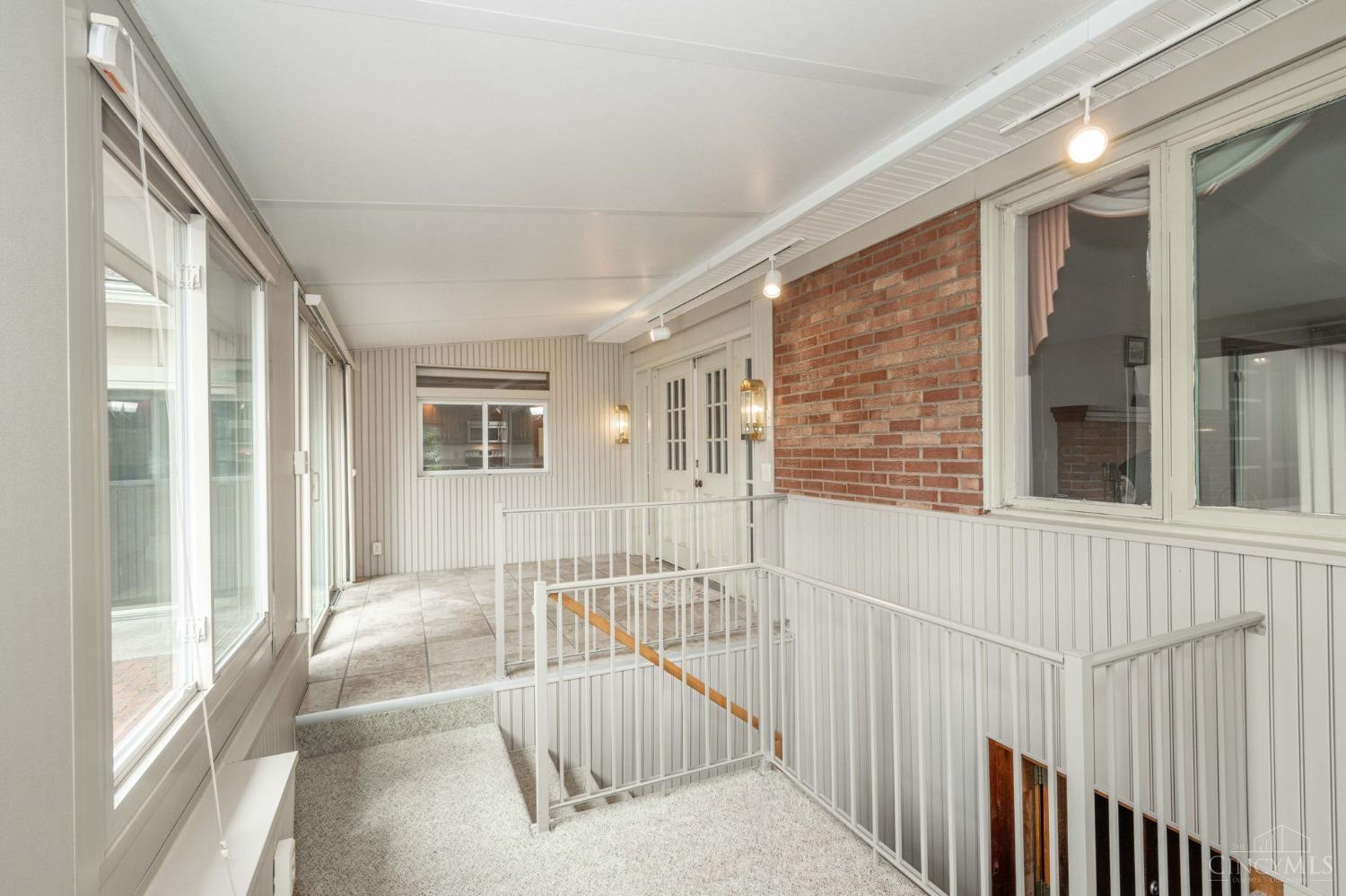 9707 Beech Drive, Springfield Twp., Ohio image 33