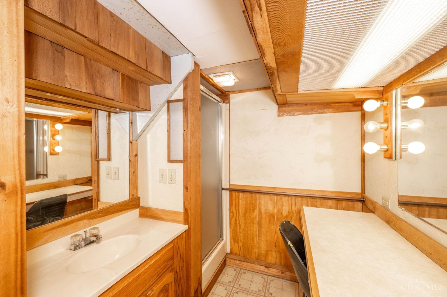 9707 Beech Drive, Springfield Twp., Ohio image 37