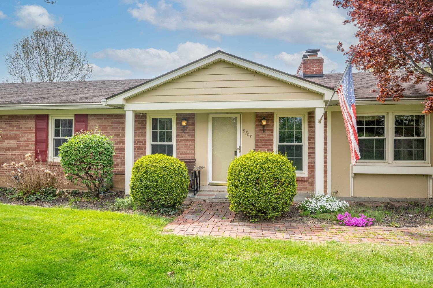 9707 Beech Drive, Springfield Twp., Ohio image 4