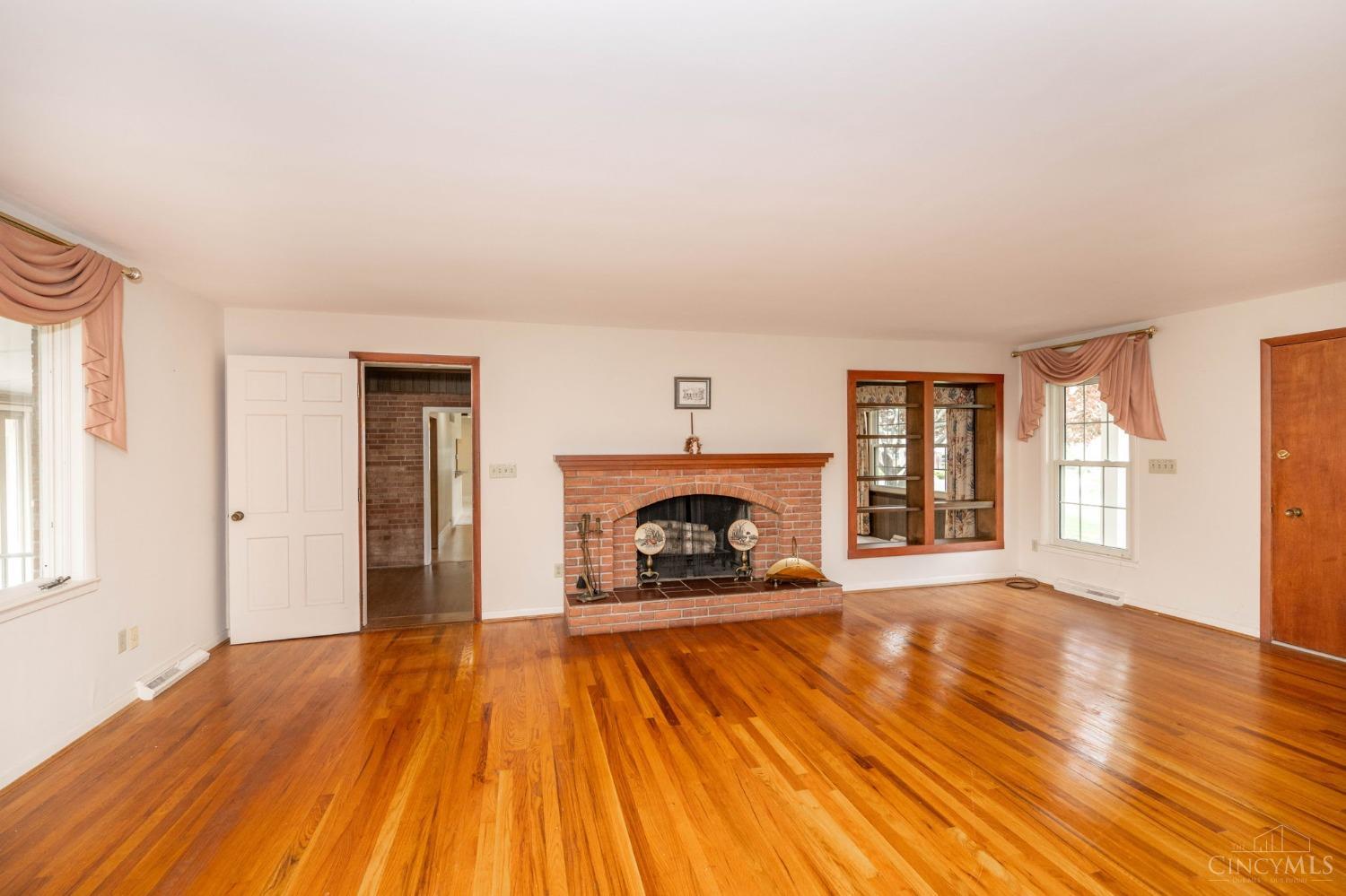 9707 Beech Drive, Springfield Twp., Ohio image 9