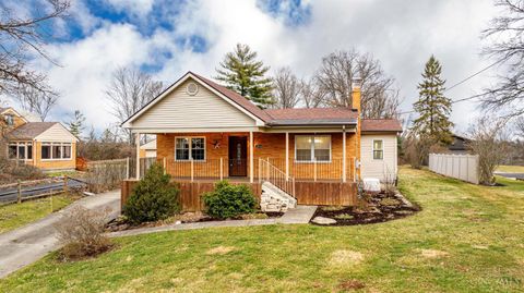 Photo of 3820 Riehle Road, Cincinnati, OH 45247 (MLS # 1866425)