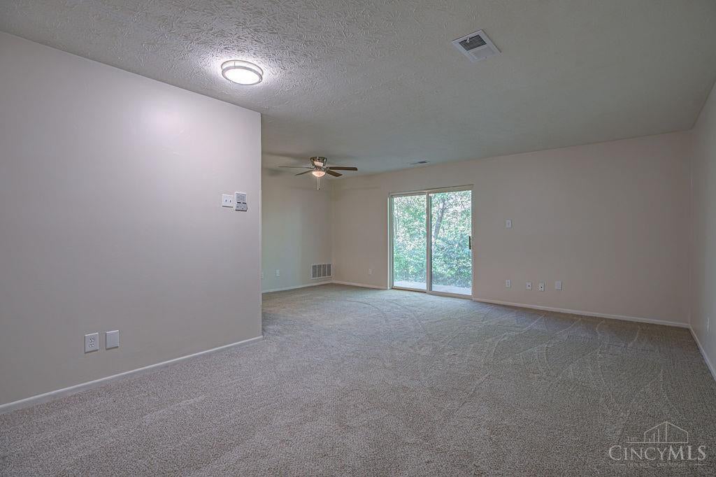 7240 Creekview Drive 2