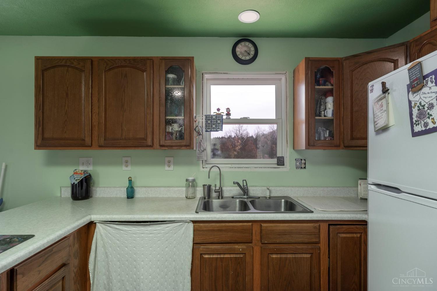 9888 E Deadfall Road, Hillsboro, Ohio image 13