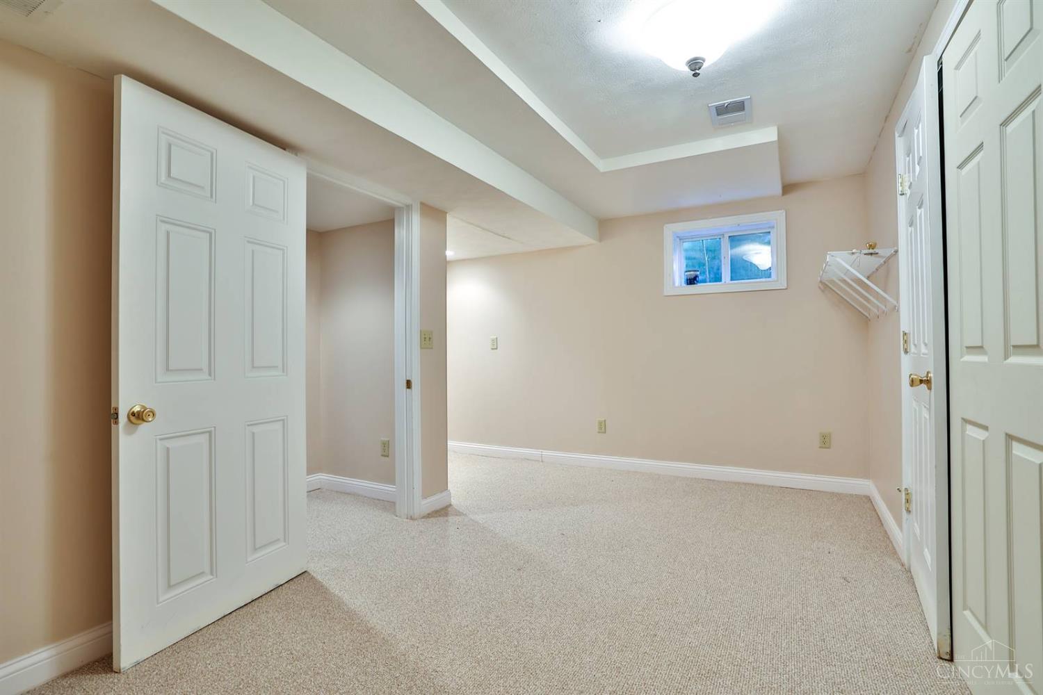1466 Shawnee Drive, Union Twp, Ohio image 33