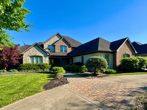 Homes For Sale - 151 Vista Ridge Drive<br/> South Lebanon, OH 45065