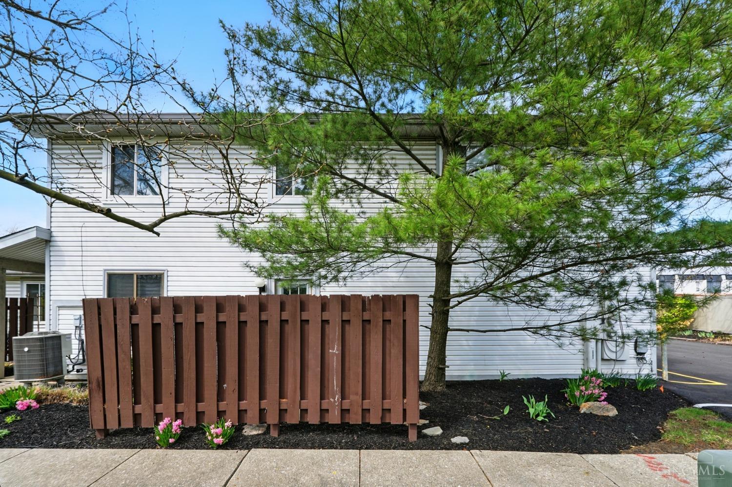 1038 E Crescentville Road, West Chester, Ohio image 22