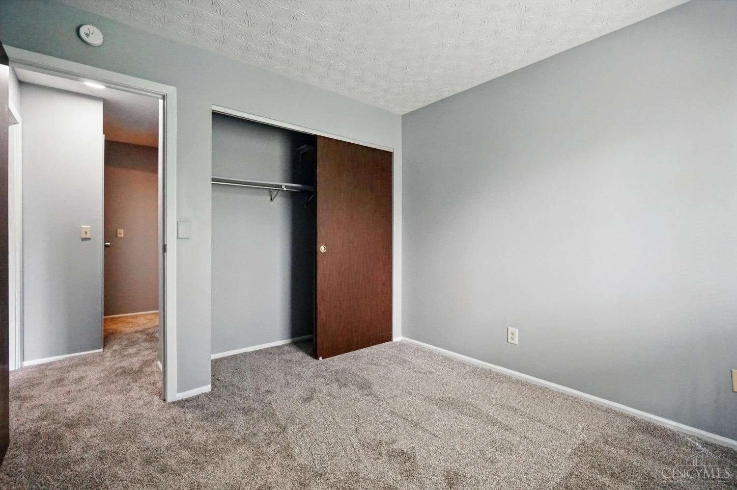 1038 E Crescentville Road, West Chester, Ohio image 12