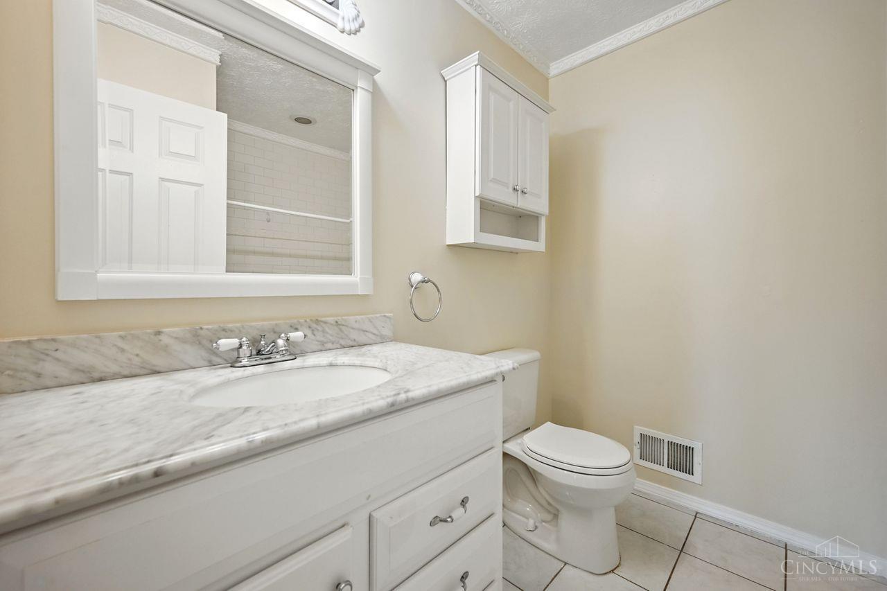 1855 Doral Drive, Fairfield, Ohio image 16