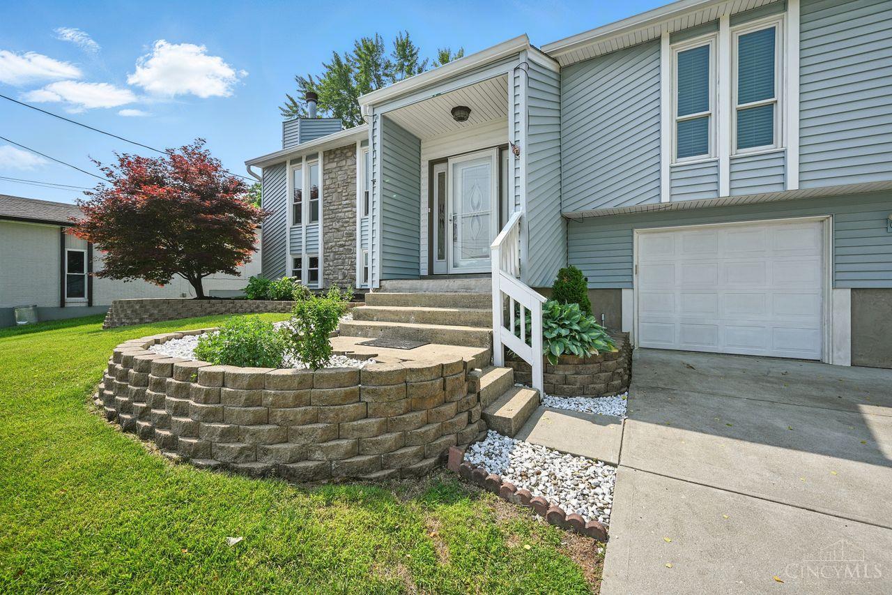 1855 Doral Drive, Fairfield, Ohio image 2