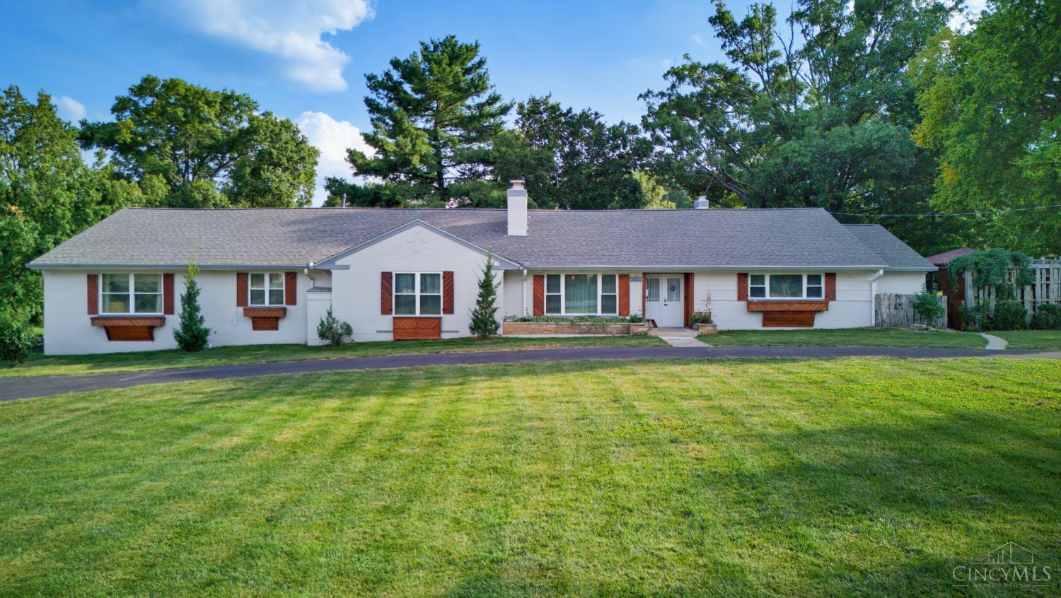 3575 Sorrento Drive