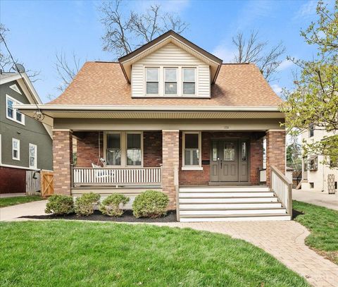 Apartment For Sale - 3759 Andrew Avenue<br/> Cincinnati, OH 45209