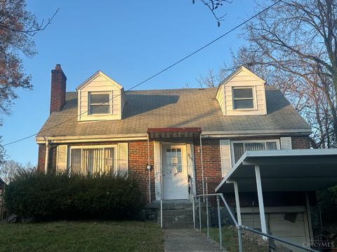 Photo of 3942 Standish Avenue, Cincinnati, OH 45213 (MLS # 1862762)