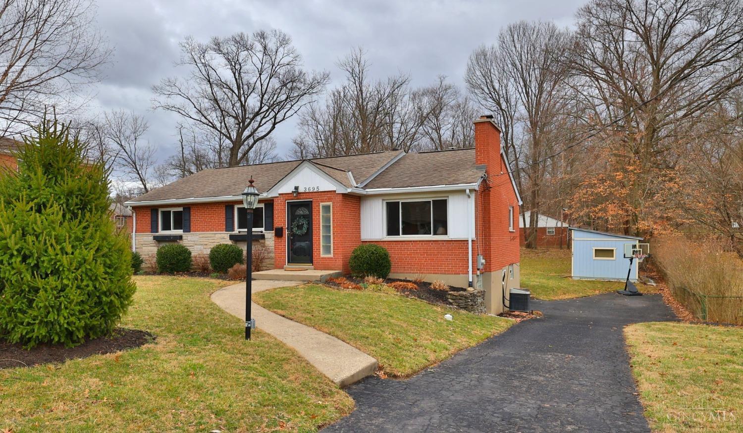 3695 Gardner Avenue, Amberley, Ohio image 3