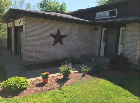 Homes For Sale - 11 High Ridge Court<br/> Warren County, Franklin, OH 45005